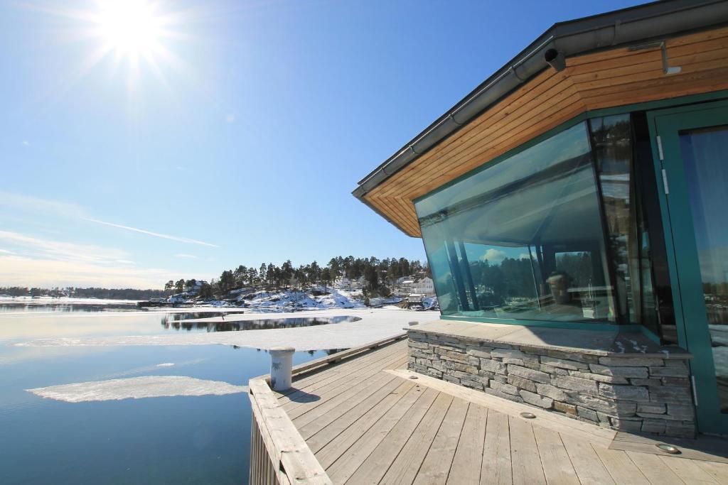 Holmen Fjordhotell Nesbru Exterior photo